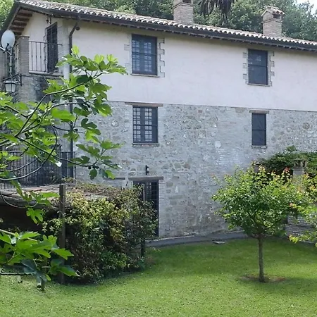 Villa Charming Near Assisi, Service & Experience